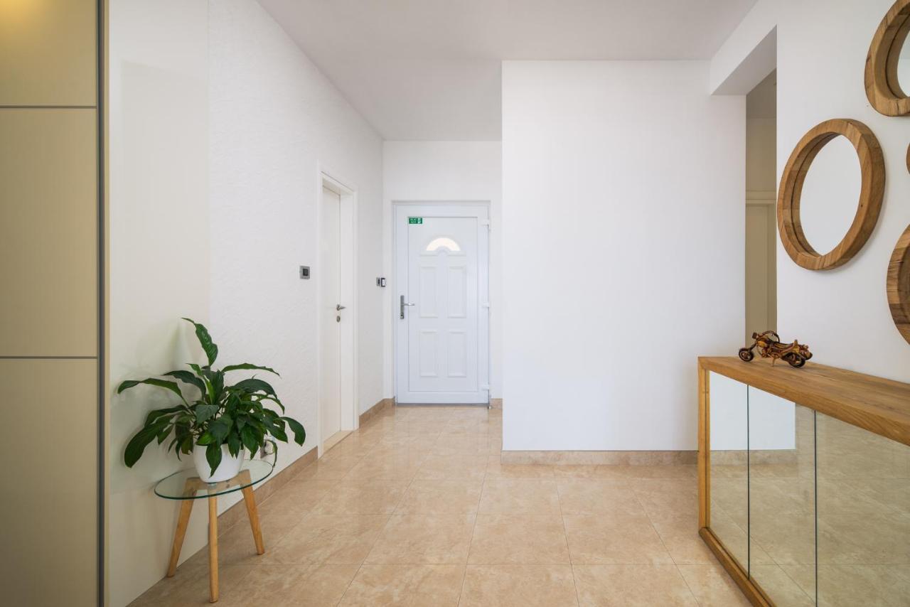 Apartment Toma Ποντστράνα Εξωτερικό φωτογραφία